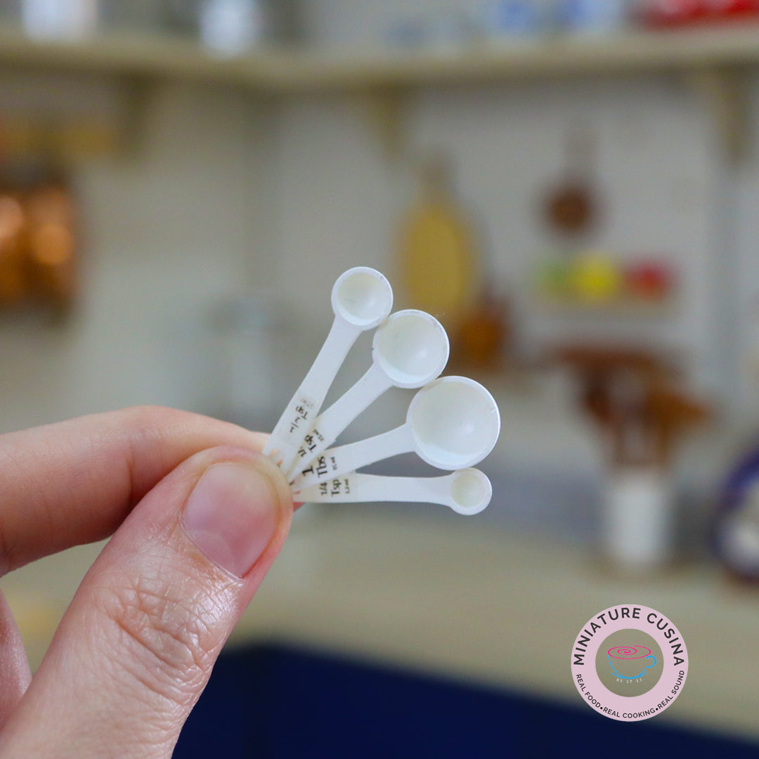 Miniature Measuring Spoon Set
