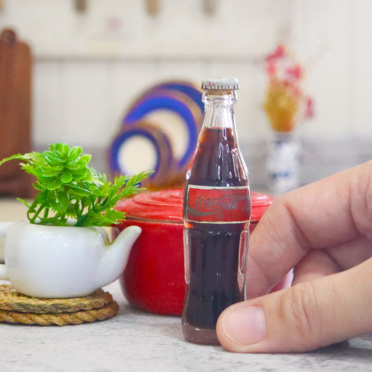 Miniature Coca Cola Vintage Collection