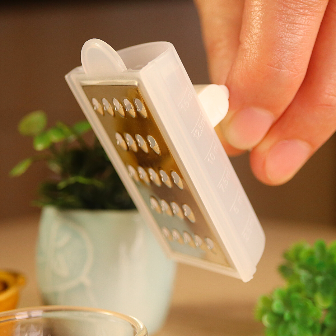 Miniature Tupperware Cheese Grater Vintage Collection – Miniature